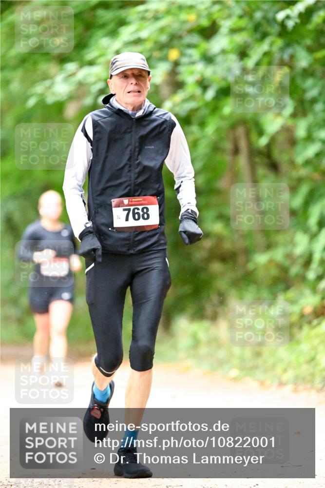 11.10.2026 - Bramfelder Halbmarathon 2026 Dr. Thomas Lammeyer http://msf.ph/oto/10822001 11.10.2026 10:31:06 Laufen 35, 768 meine-sportfotos.de