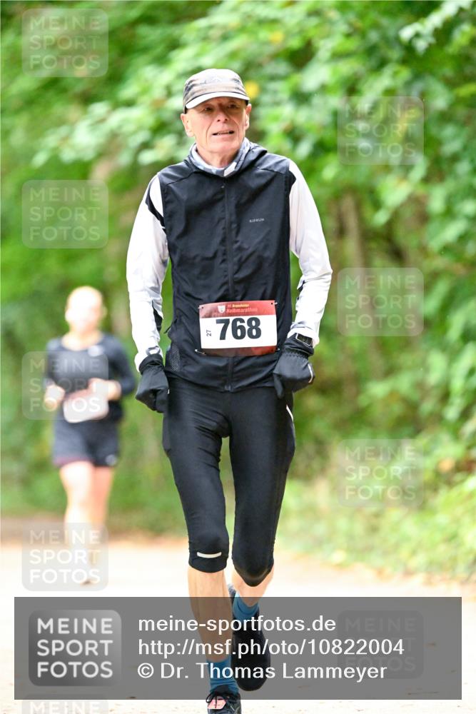 11.10.2026 - Bramfelder Halbmarathon 2026 Dr. Thomas Lammeyer http://msf.ph/oto/10822004 11.10.2026 10:31:06 Laufen 27, 35, 768 meine-sportfotos.de