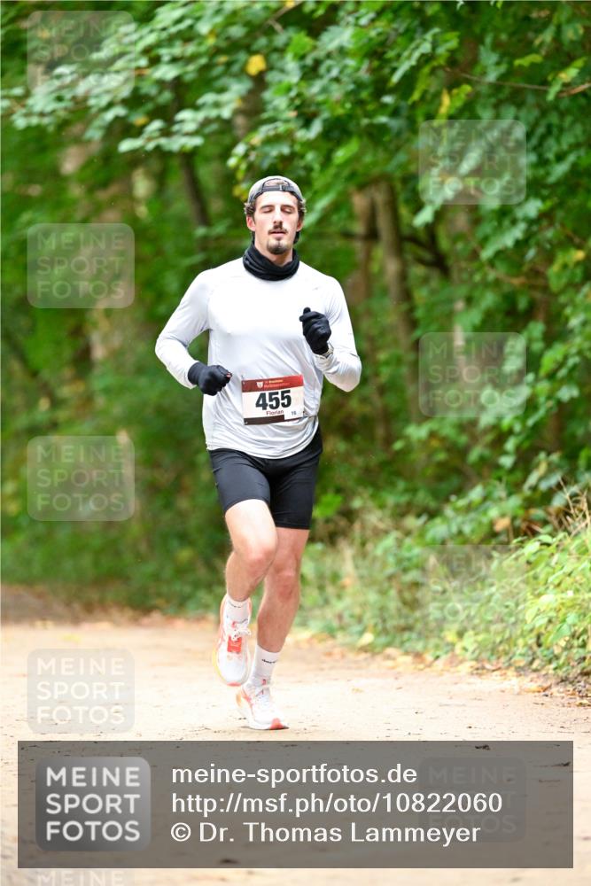 11.10.2026 - Bramfelder Halbmarathon 2026 Dr. Thomas Lammeyer http://msf.ph/oto/10822060 11.10.2026 10:31:36 Laufen 455, 16 meine-sportfotos.de