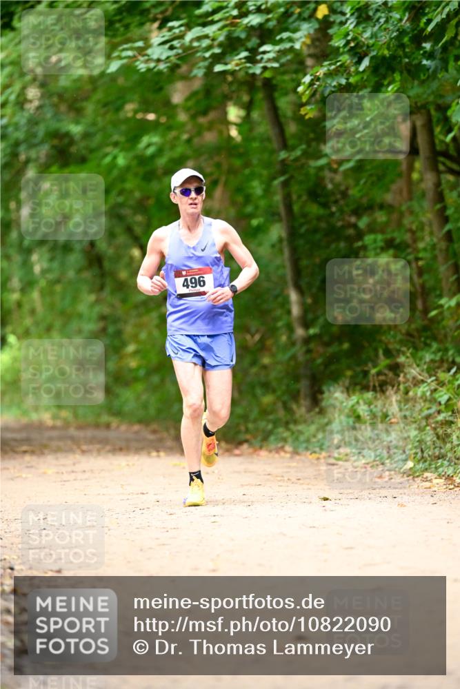 11.10.2026 - Bramfelder Halbmarathon 2026 Dr. Thomas Lammeyer http://msf.ph/oto/10822090 11.10.2026 10:31:46 Laufen 496 meine-sportfotos.de