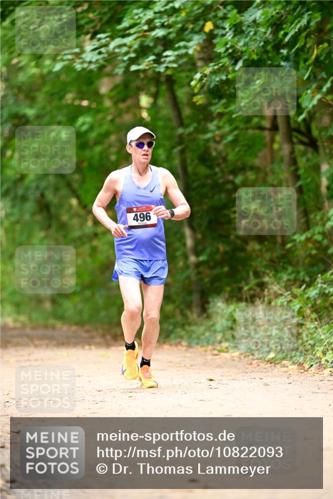 11.10.2026 - Bramfelder Halbmarathon 2026 Dr. Thomas Lammeyer http://msf.ph/oto/10822093 11.10.2026 10:31:47 Laufen 496 meine-sportfotos.de