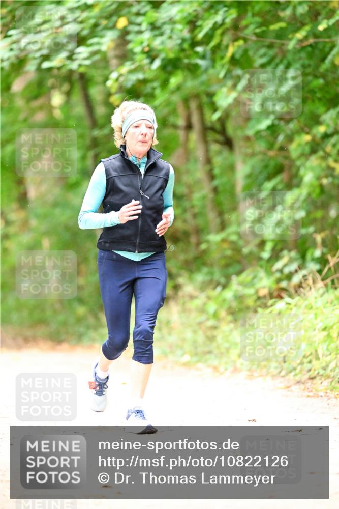 11.10.2026 - Bramfelder Halbmarathon 2026 Dr. Thomas Lammeyer http://msf.ph/oto/10822126 11.10.2026 10:32:00 Laufen  meine-sportfotos.de
