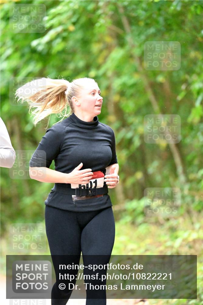 11.10.2026 - Bramfelder Halbmarathon 2026 Dr. Thomas Lammeyer http://msf.ph/oto/10822221 11.10.2026 10:33:40 Laufen  meine-sportfotos.de