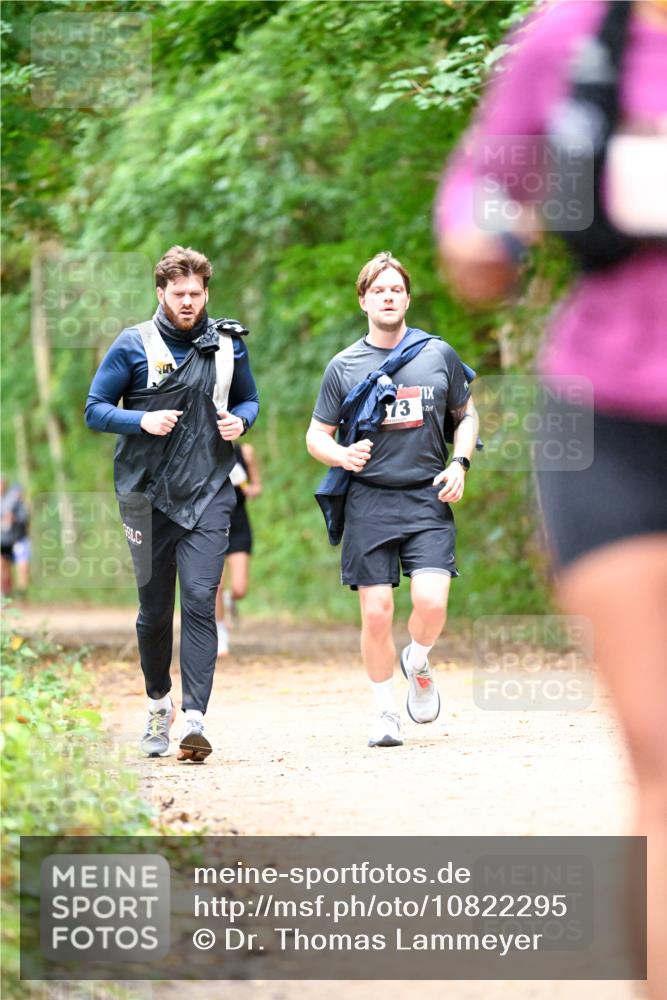 11.10.2026 - Bramfelder Halbmarathon 2026 Dr. Thomas Lammeyer http://msf.ph/oto/10822295 11.10.2026 10:33:57 Laufen 877, 73 meine-sportfotos.de