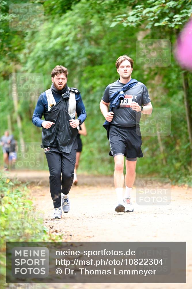 11.10.2026 - Bramfelder Halbmarathon 2026 Dr. Thomas Lammeyer http://msf.ph/oto/10822304 11.10.2026 10:33:57 Laufen 73 meine-sportfotos.de