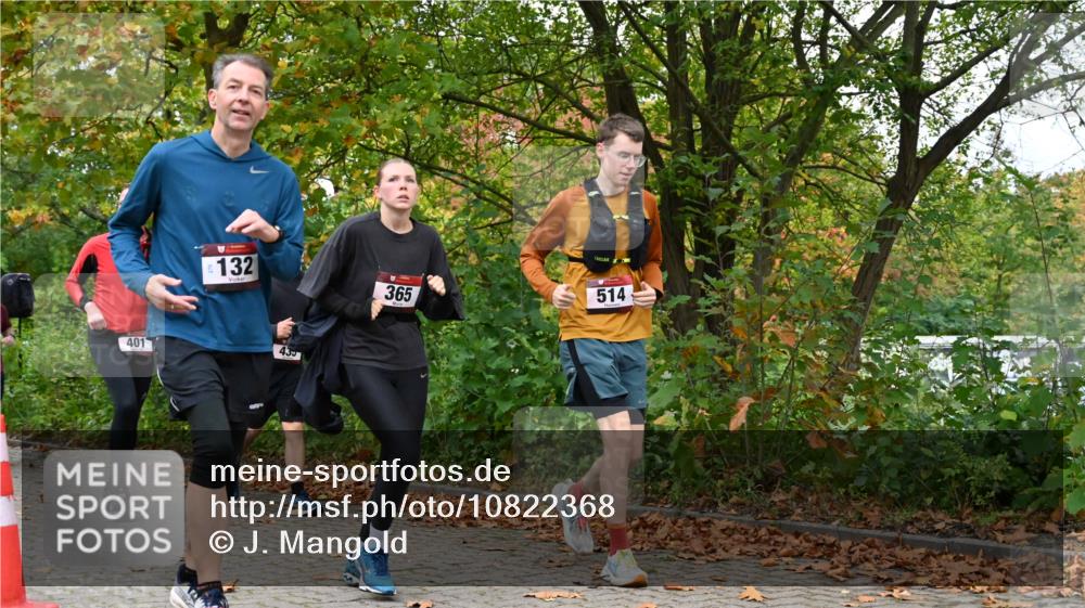 11.10.2026 - Bramfelder Halbmarathon 2026 J. Mangold http://msf.ph/oto/10822368 11.10.2026 10:14:35 Laufen 132, 365, 401, 435, 514 meine-sportfotos.de