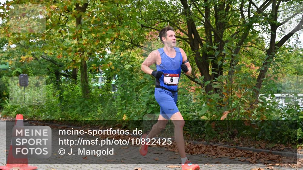 11.10.2026 - Bramfelder Halbmarathon 2026 J. Mangold http://msf.ph/oto/10822425 11.10.2026 10:15:46 Laufen 6 meine-sportfotos.de