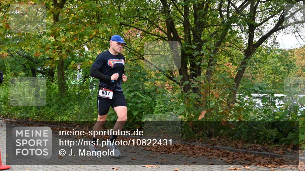 11.10.2026 - Bramfelder Halbmarathon 2026 J. Mangold http://msf.ph/oto/10822431 11.10.2026 10:16:18 Laufen 607 meine-sportfotos.de