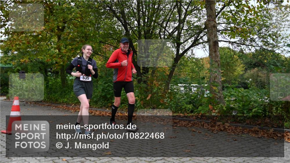 11.10.2026 - Bramfelder Halbmarathon 2026 J. Mangold http://msf.ph/oto/10822468 11.10.2026 10:17:08 Laufen 352, 535, 799 meine-sportfotos.de