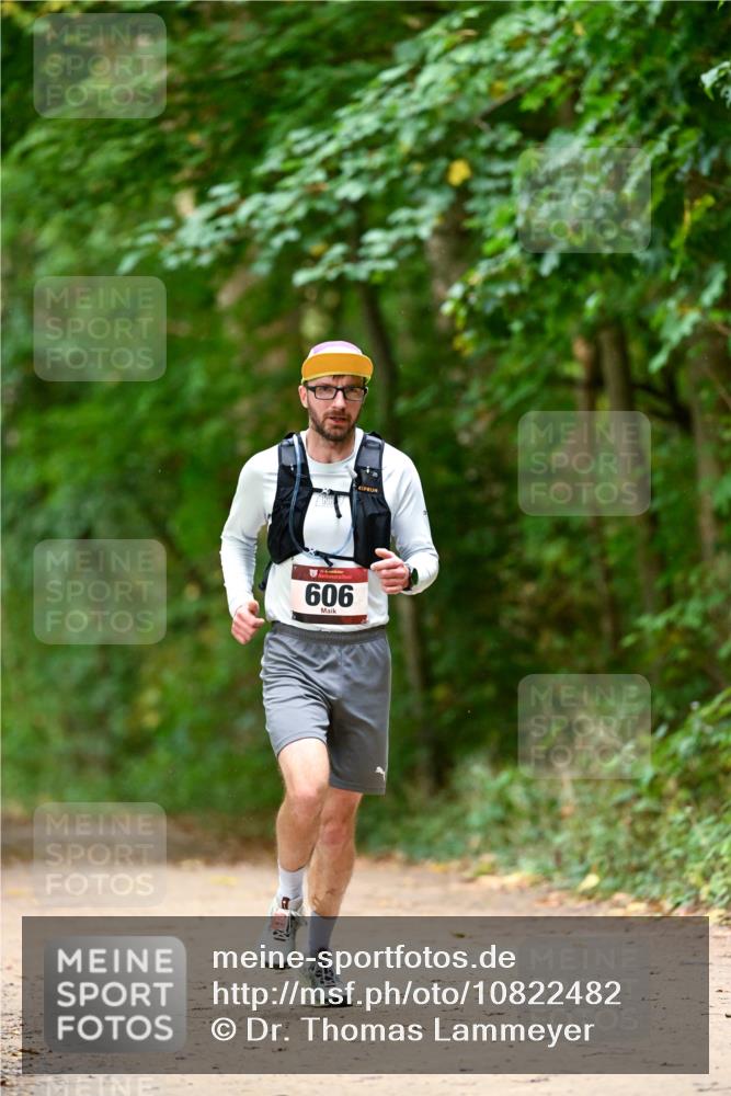 11.10.2026 - Bramfelder Halbmarathon 2026 Dr. Thomas Lammeyer http://msf.ph/oto/10822482 11.10.2026 10:35:01 Laufen 606 meine-sportfotos.de