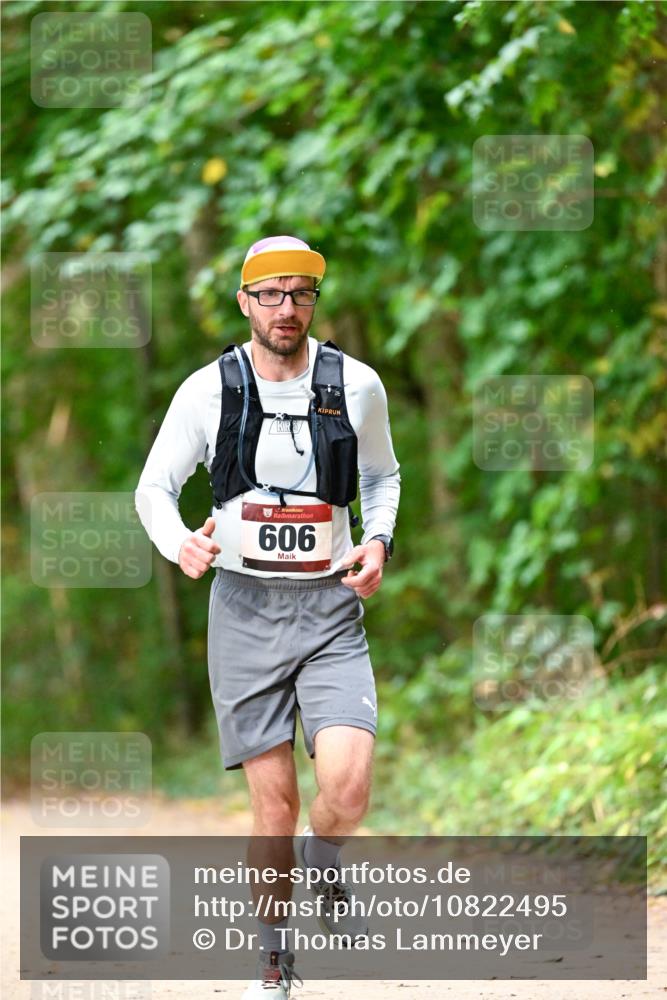 11.10.2026 - Bramfelder Halbmarathon 2026 Dr. Thomas Lammeyer http://msf.ph/oto/10822495 11.10.2026 10:35:02 Laufen 606 meine-sportfotos.de