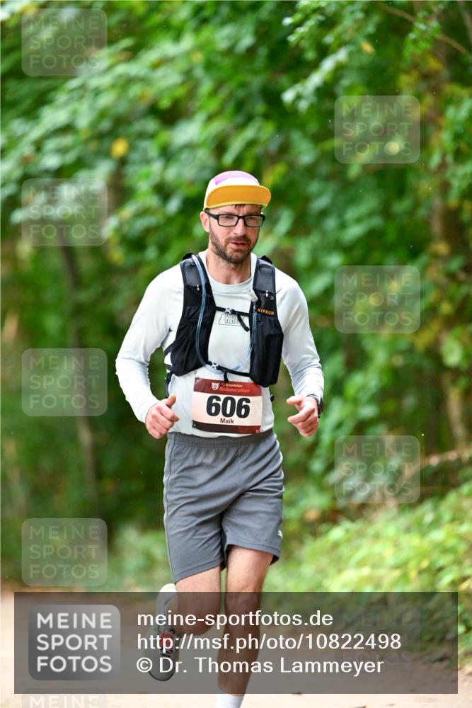 11.10.2026 - Bramfelder Halbmarathon 2026 Dr. Thomas Lammeyer http://msf.ph/oto/10822498 11.10.2026 10:35:02 Laufen 606 meine-sportfotos.de
