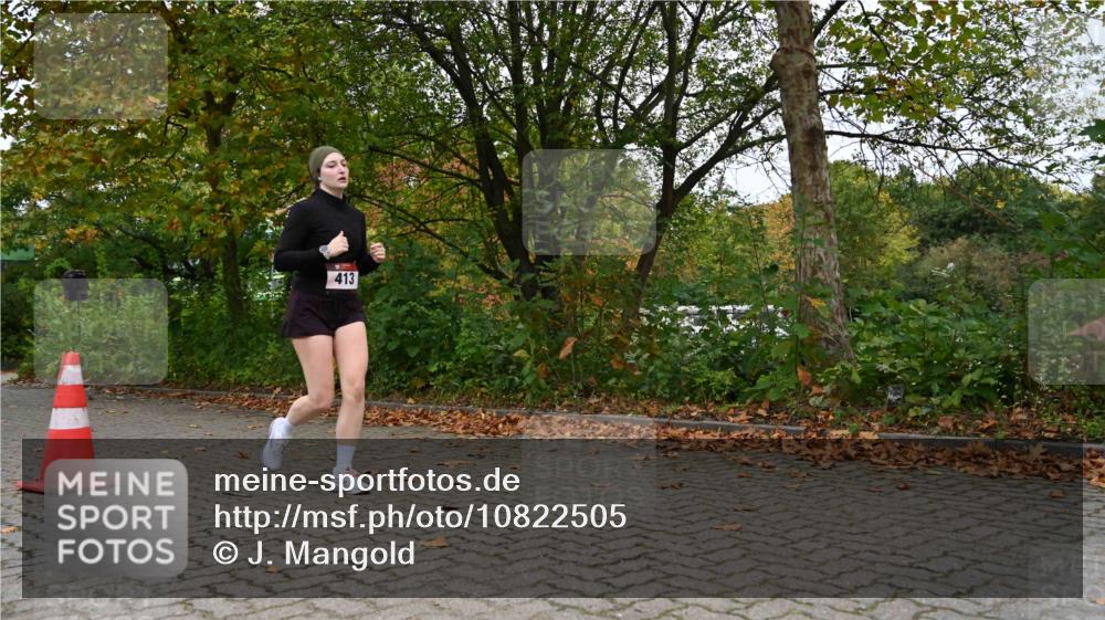 11.10.2026 - Bramfelder Halbmarathon 2026 J. Mangold http://msf.ph/oto/10822505 11.10.2026 10:18:10 Laufen  meine-sportfotos.de