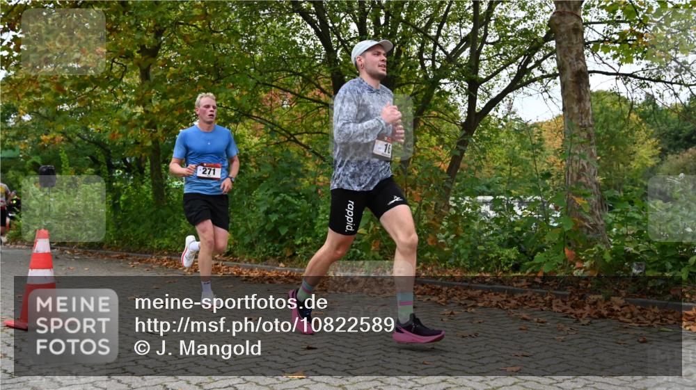 11.10.2026 - Bramfelder Halbmarathon 2026 J. Mangold http://msf.ph/oto/10822589 11.10.2026 10:19:22 Laufen 16, 139, 271, 531 meine-sportfotos.de