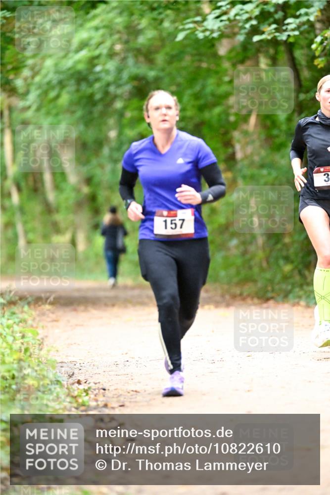 11.10.2026 - Bramfelder Halbmarathon 2026 Dr. Thomas Lammeyer http://msf.ph/oto/10822610 11.10.2026 10:35:28 Laufen 157, 3 meine-sportfotos.de