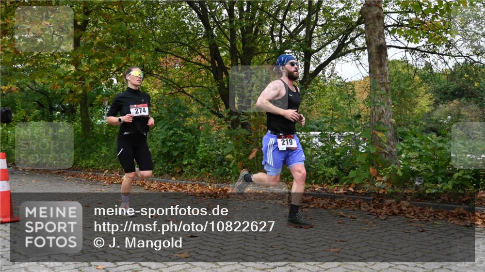 11.10.2026 - Bramfelder Halbmarathon 2026 J. Mangold http://msf.ph/oto/10822627 11.10.2026 10:20:05 Laufen 219, 274 meine-sportfotos.de