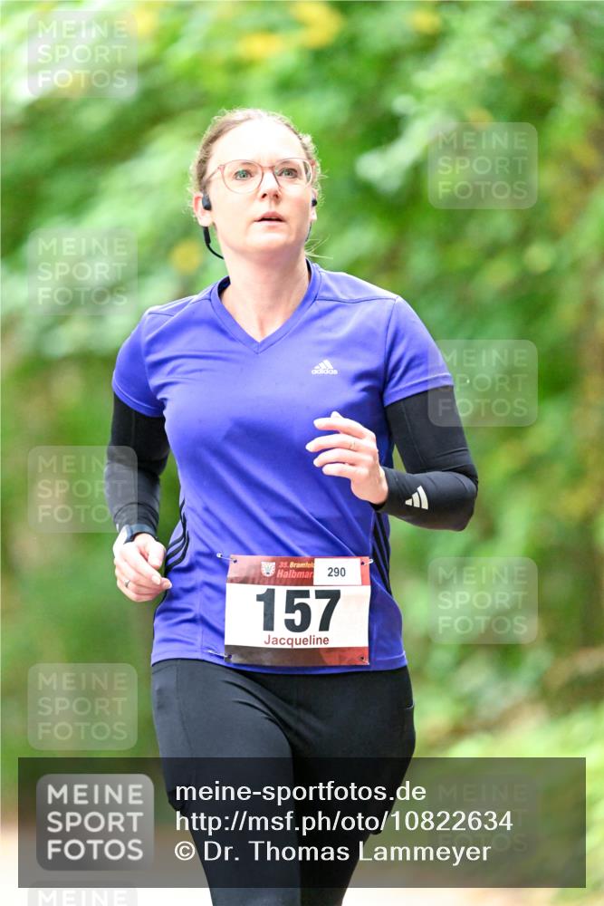11.10.2026 - Bramfelder Halbmarathon 2026 Dr. Thomas Lammeyer http://msf.ph/oto/10822634 11.10.2026 10:35:31 Laufen 35, 290, 157 meine-sportfotos.de