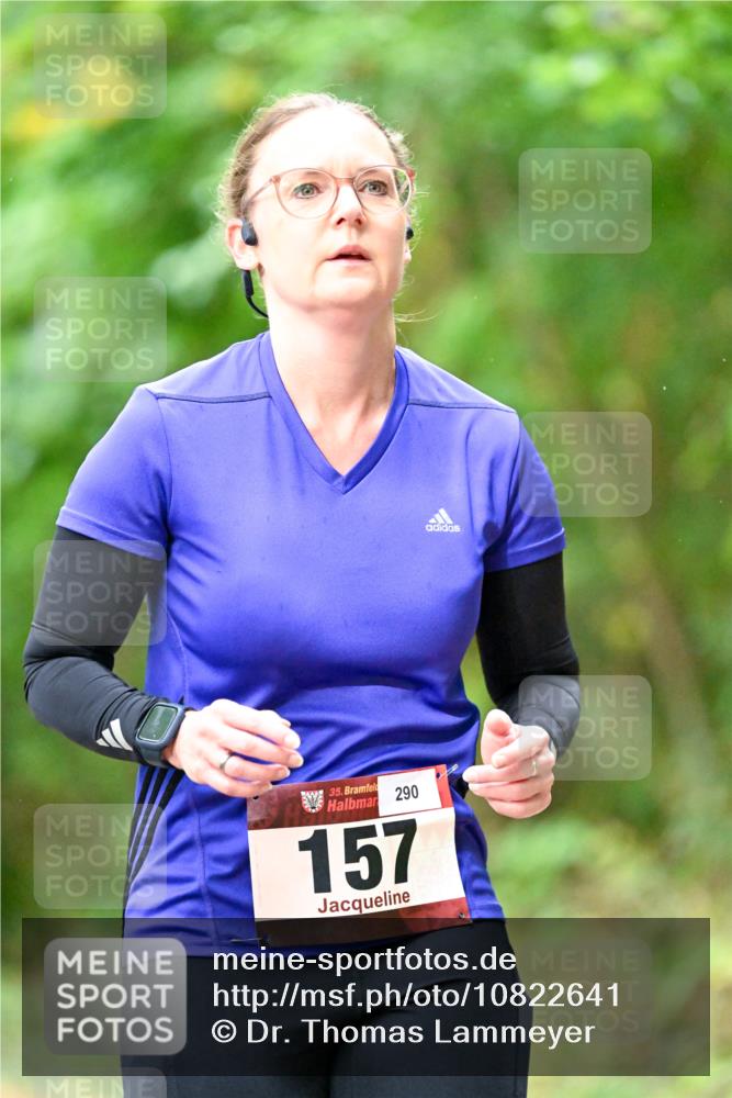 11.10.2026 - Bramfelder Halbmarathon 2026 Dr. Thomas Lammeyer http://msf.ph/oto/10822641 11.10.2026 10:35:32 Laufen 35, 290, 157 meine-sportfotos.de