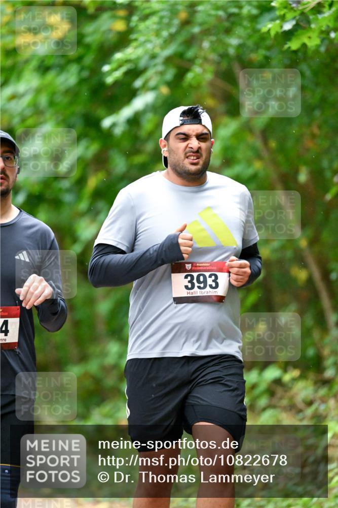 11.10.2026 - Bramfelder Halbmarathon 2026 Dr. Thomas Lammeyer http://msf.ph/oto/10822678 11.10.2026 10:35:52 Laufen 4, 35, 393 meine-sportfotos.de