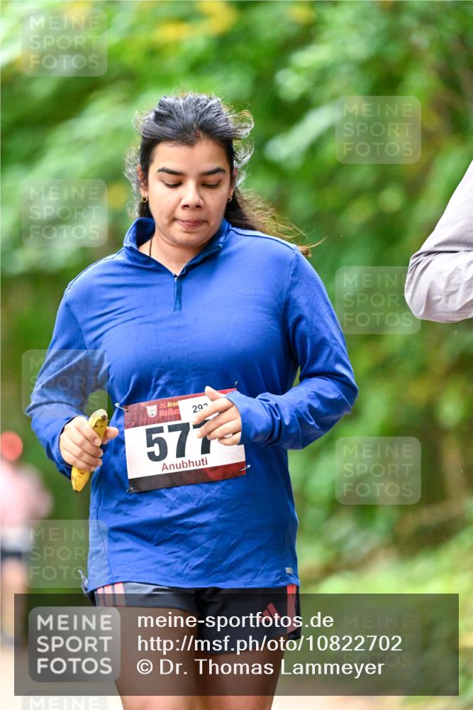 11.10.2026 - Bramfelder Halbmarathon 2026 Dr. Thomas Lammeyer http://msf.ph/oto/10822702 11.10.2026 10:35:55 Laufen 35, 292, 577 meine-sportfotos.de