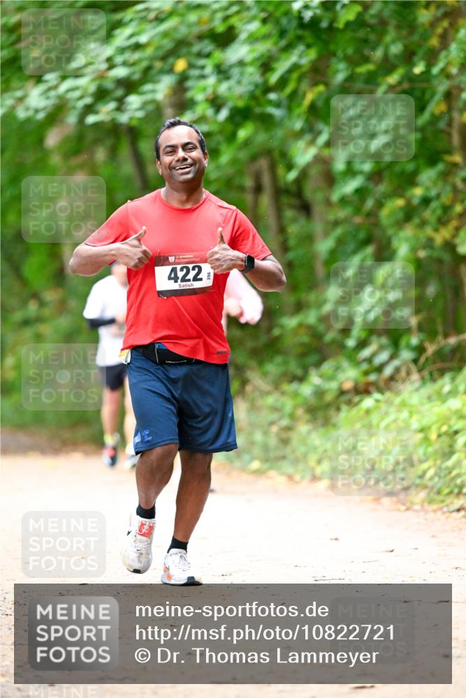 11.10.2026 - Bramfelder Halbmarathon 2026 Dr. Thomas Lammeyer http://msf.ph/oto/10822721 11.10.2026 10:35:59 Laufen 422, 26 meine-sportfotos.de