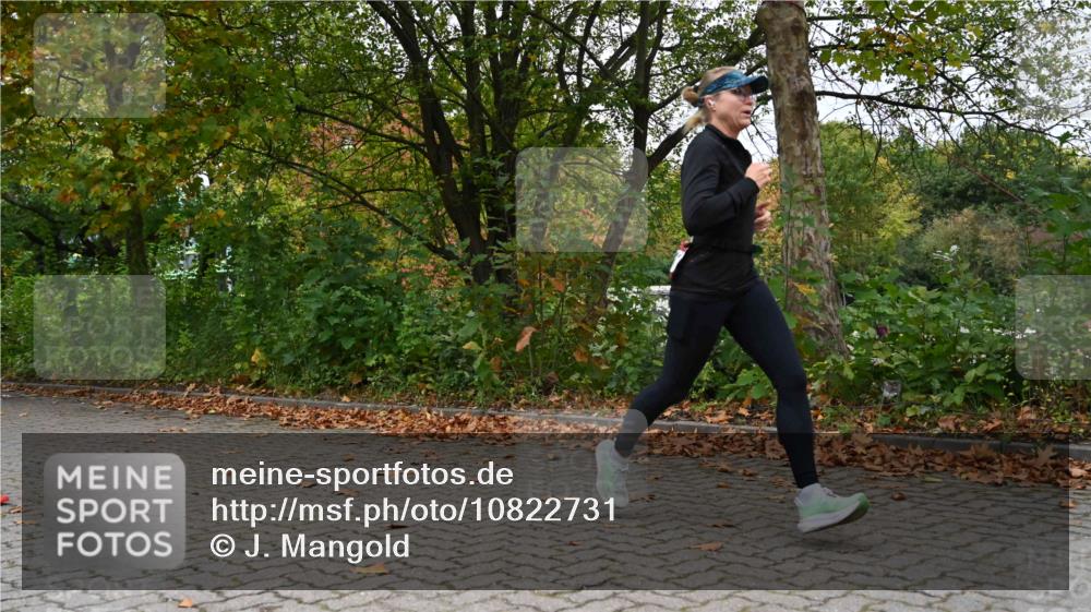 11.10.2026 - Bramfelder Halbmarathon 2026 J. Mangold http://msf.ph/oto/10822731 11.10.2026 10:21:33 Laufen 781 meine-sportfotos.de