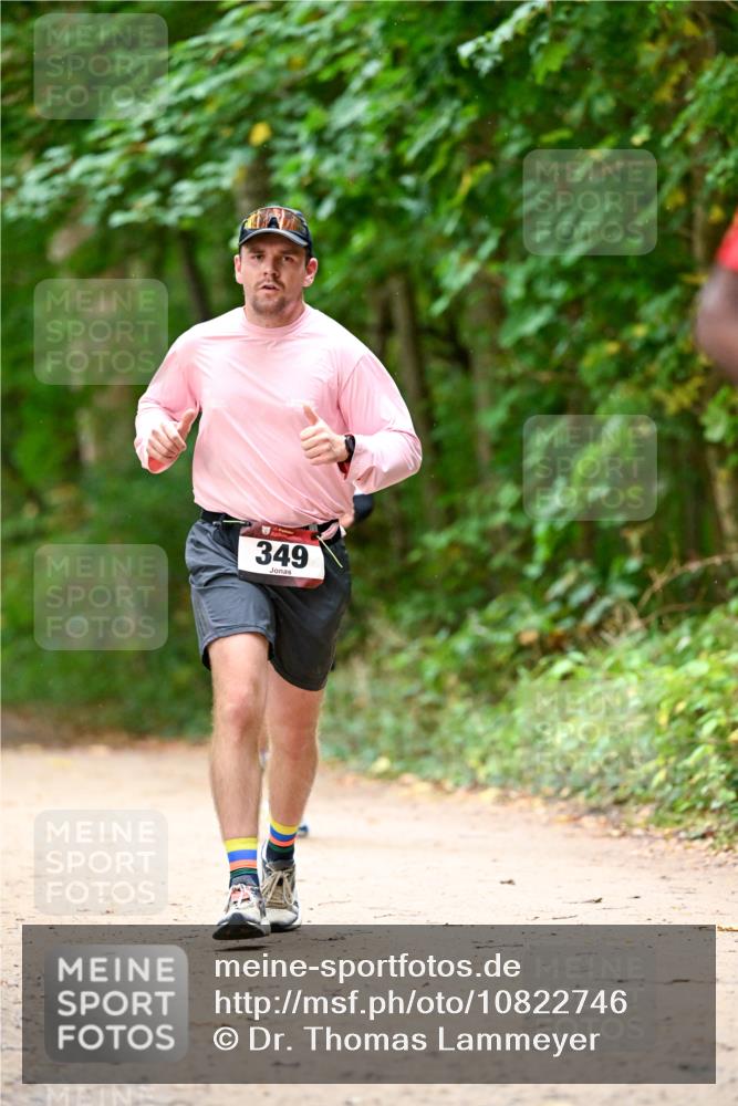 11.10.2026 - Bramfelder Halbmarathon 2026 Dr. Thomas Lammeyer http://msf.ph/oto/10822746 11.10.2026 10:36:01 Laufen 349 meine-sportfotos.de