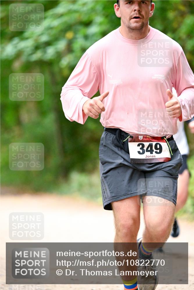 11.10.2026 - Bramfelder Halbmarathon 2026 Dr. Thomas Lammeyer http://msf.ph/oto/10822770 11.10.2026 10:36:03 Laufen 35, 349 meine-sportfotos.de