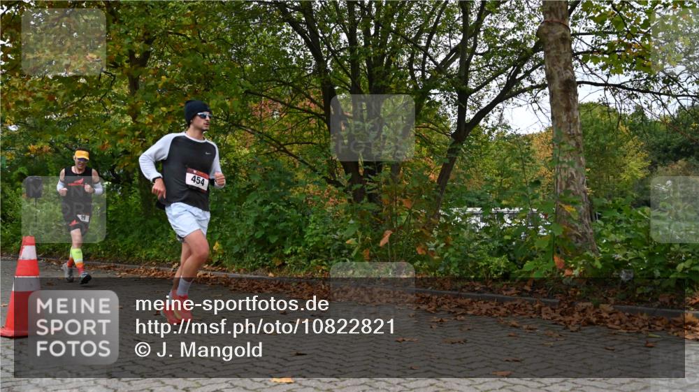 11.10.2026 - Bramfelder Halbmarathon 2026 J. Mangold http://msf.ph/oto/10822821 11.10.2026 10:22:33 Laufen 29, 155, 454 meine-sportfotos.de
