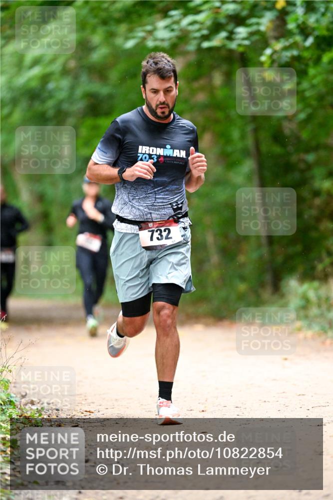 11.10.2026 - Bramfelder Halbmarathon 2026 Dr. Thomas Lammeyer http://msf.ph/oto/10822854 11.10.2026 10:36:19 Laufen 703, 732 meine-sportfotos.de