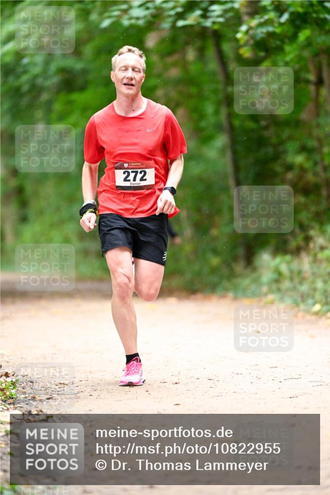 11.10.2026 - Bramfelder Halbmarathon 2026 Dr. Thomas Lammeyer http://msf.ph/oto/10822955 11.10.2026 10:36:36 Laufen 272 meine-sportfotos.de