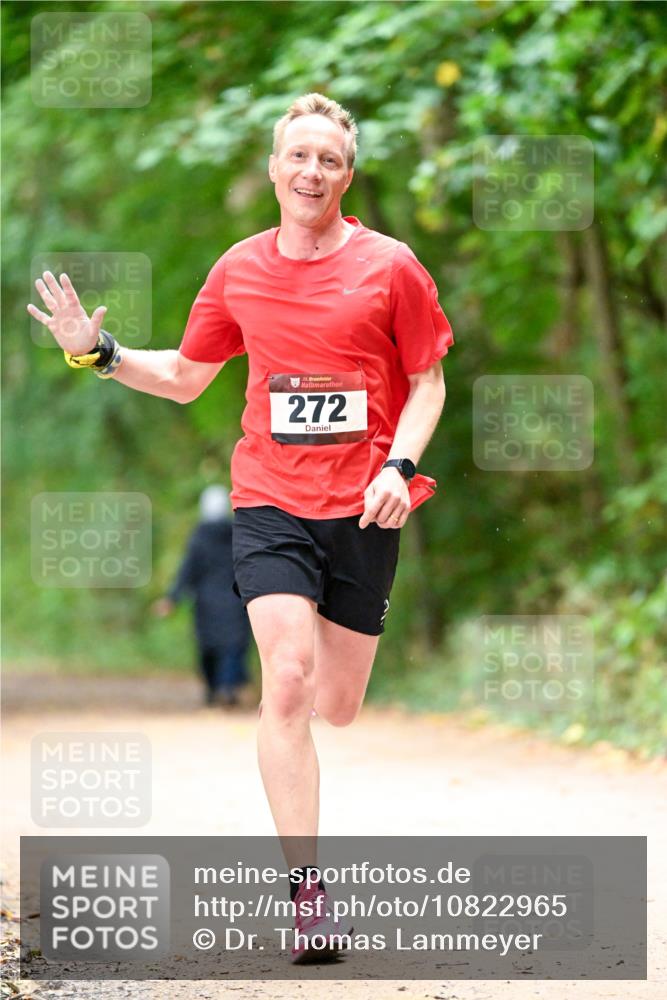 11.10.2026 - Bramfelder Halbmarathon 2026 Dr. Thomas Lammeyer http://msf.ph/oto/10822965 11.10.2026 10:36:36 Laufen 35, 272 meine-sportfotos.de