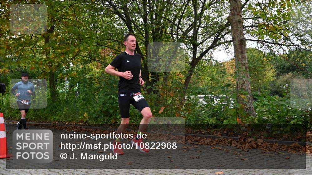 11.10.2026 - Bramfelder Halbmarathon 2026 J. Mangold http://msf.ph/oto/10822968 11.10.2026 10:23:53 Laufen 43, 231, 510 meine-sportfotos.de