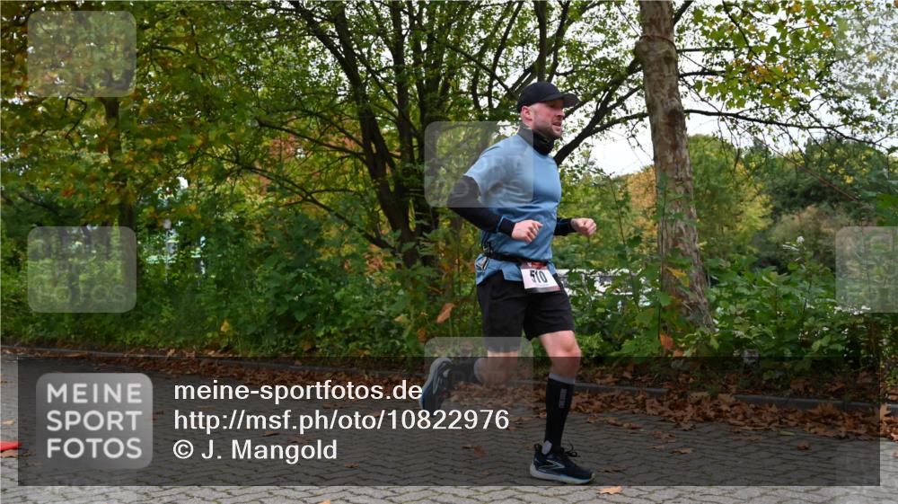 11.10.2026 - Bramfelder Halbmarathon 2026 J. Mangold http://msf.ph/oto/10822976 11.10.2026 10:23:55 Laufen 43, 231, 510 meine-sportfotos.de
