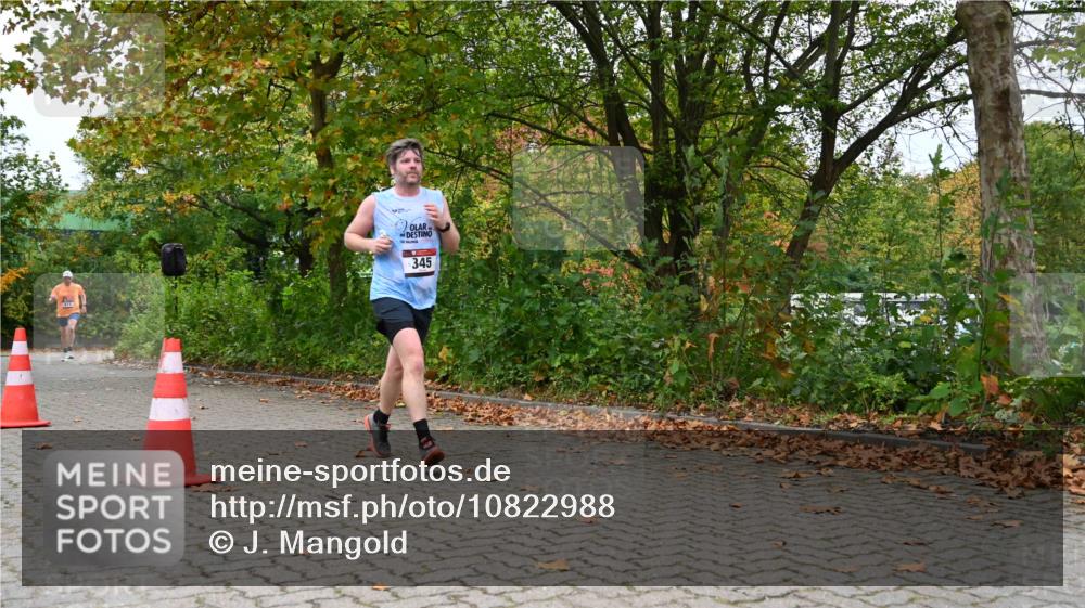 11.10.2026 - Bramfelder Halbmarathon 2026 J. Mangold http://msf.ph/oto/10822988 11.10.2026 10:25:26 Laufen 171, 345 meine-sportfotos.de