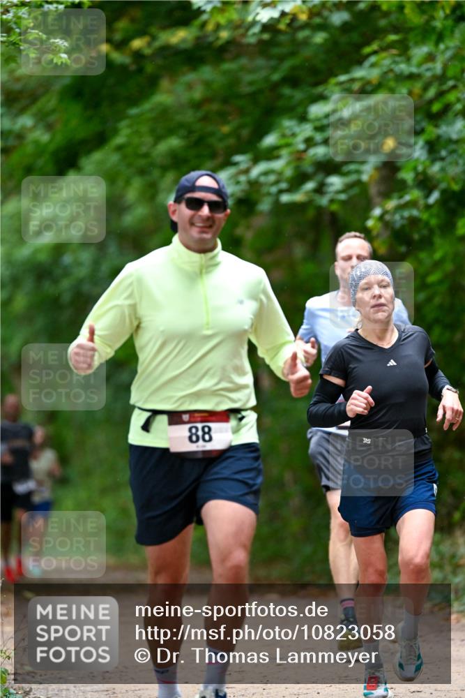 11.10.2026 - Bramfelder Halbmarathon 2026 Dr. Thomas Lammeyer http://msf.ph/oto/10823058 11.10.2026 10:37:06 Laufen 88 meine-sportfotos.de