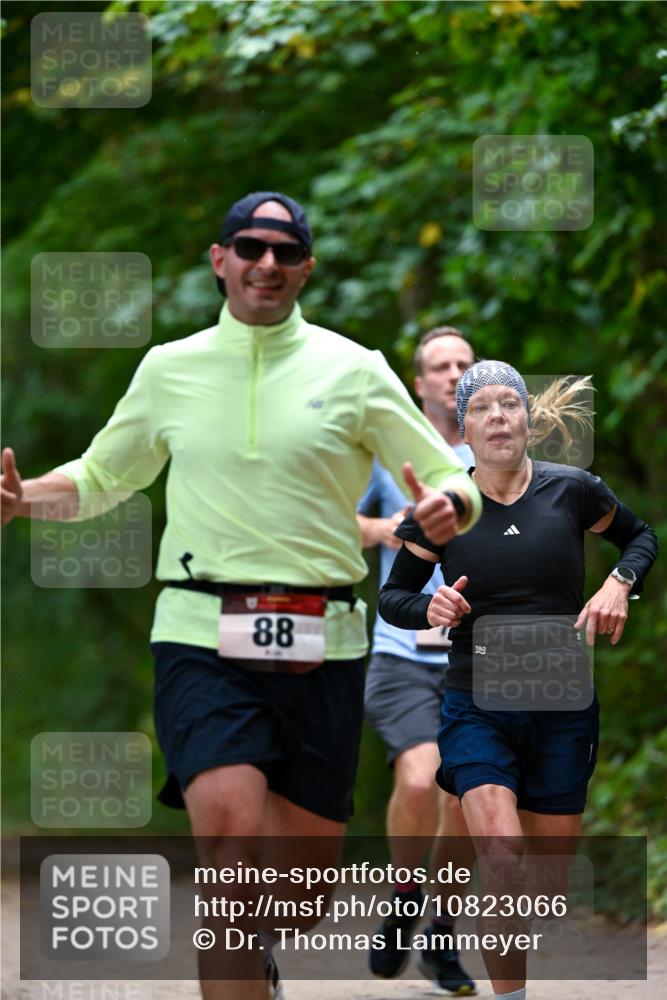 11.10.2026 - Bramfelder Halbmarathon 2026 Dr. Thomas Lammeyer http://msf.ph/oto/10823066 11.10.2026 10:37:07 Laufen 88 meine-sportfotos.de