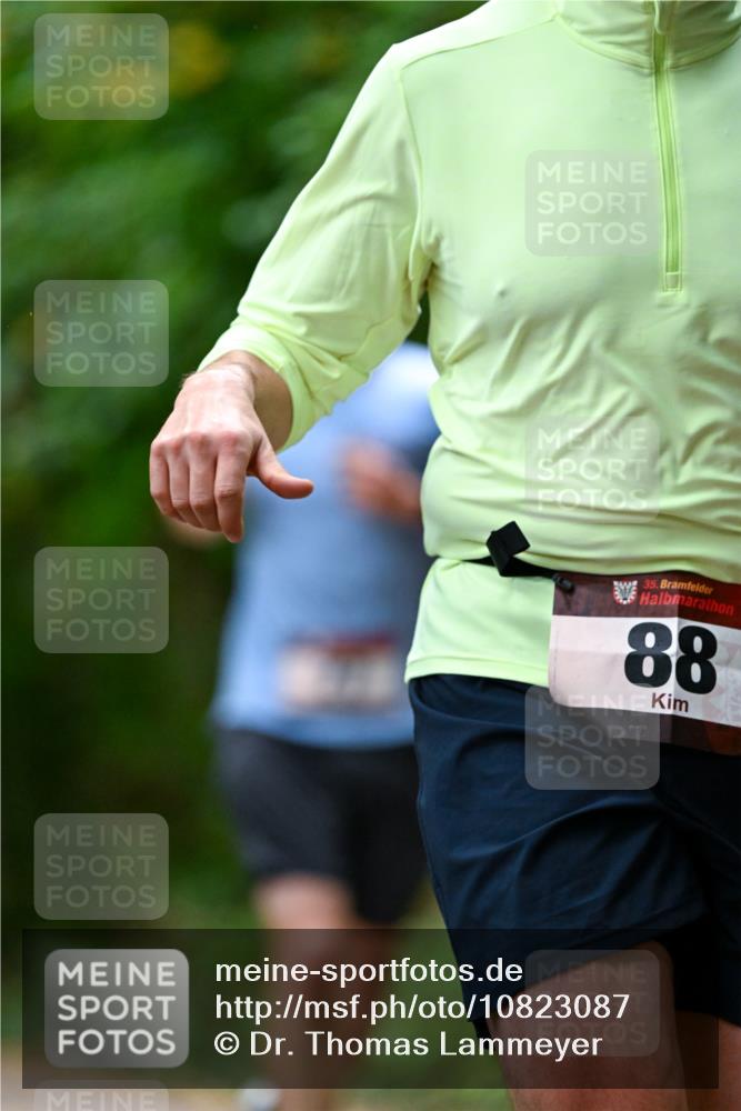 11.10.2026 - Bramfelder Halbmarathon 2026 Dr. Thomas Lammeyer http://msf.ph/oto/10823087 11.10.2026 10:37:08 Laufen 35, 88 meine-sportfotos.de