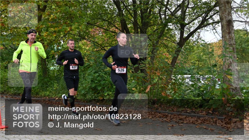 11.10.2026 - Bramfelder Halbmarathon 2026 J. Mangold http://msf.ph/oto/10823128 11.10.2026 10:27:58 Laufen 368, 521, 526, 637, 725, 735 meine-sportfotos.de