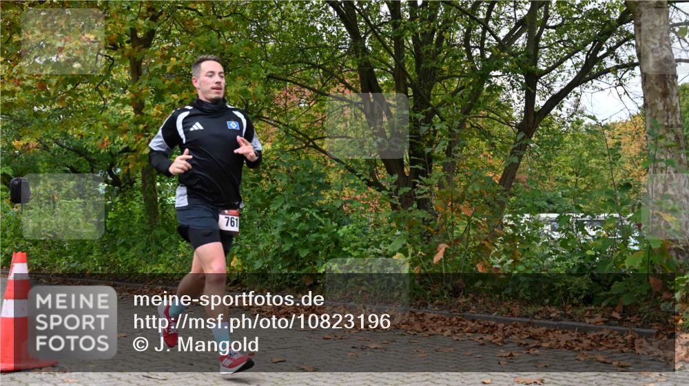11.10.2026 - Bramfelder Halbmarathon 2026 J. Mangold http://msf.ph/oto/10823196 11.10.2026 10:29:02 Laufen 761 meine-sportfotos.de