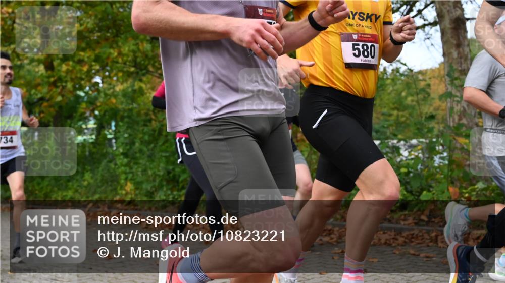 11.10.2026 - Bramfelder Halbmarathon 2026 J. Mangold http://msf.ph/oto/10823221 11.10.2026 10:30:05 Laufen 3, 25, 75, 80, 376, 580, 636, 734, 793 meine-sportfotos.de