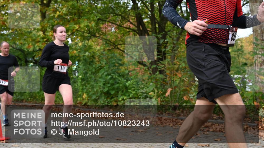 11.10.2026 - Bramfelder Halbmarathon 2026 J. Mangold http://msf.ph/oto/10823243 11.10.2026 10:30:38 Laufen 110, 801, 817 meine-sportfotos.de