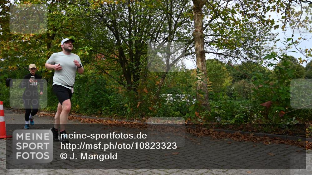 11.10.2026 - Bramfelder Halbmarathon 2026 J. Mangold http://msf.ph/oto/10823323 11.10.2026 10:31:52 Laufen 174, 239, 312, 593, 748 meine-sportfotos.de