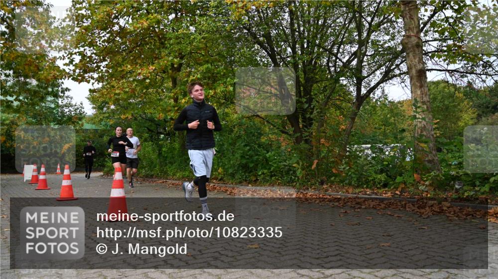 11.10.2026 - Bramfelder Halbmarathon 2026 J. Mangold http://msf.ph/oto/10823335 11.10.2026 10:31:56 Laufen 174, 312, 432, 714, 738, 748 meine-sportfotos.de
