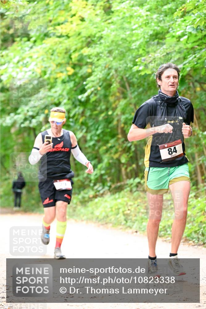 11.10.2026 - Bramfelder Halbmarathon 2026 Dr. Thomas Lammeyer http://msf.ph/oto/10823338 11.10.2026 10:38:03 Laufen 84 meine-sportfotos.de