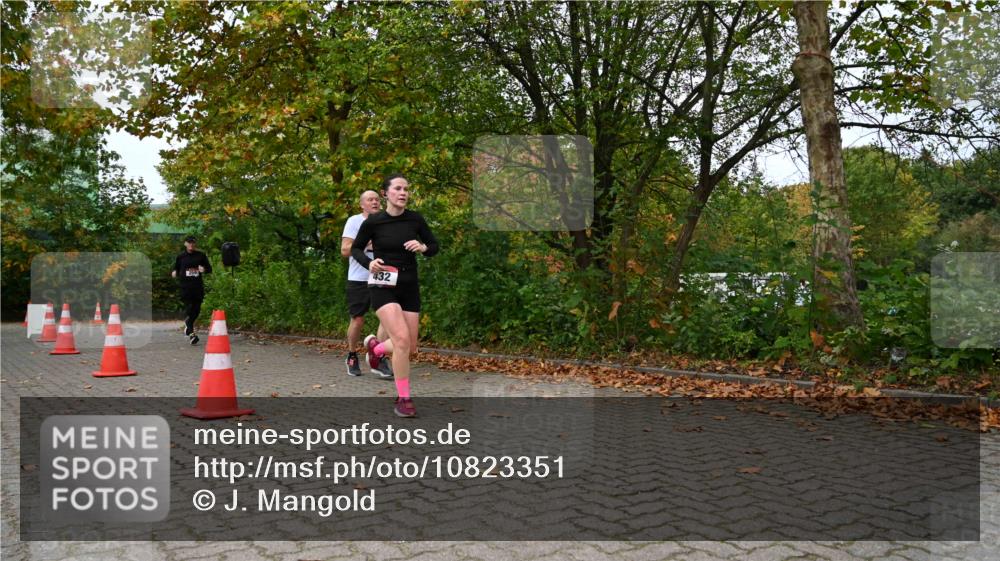 11.10.2026 - Bramfelder Halbmarathon 2026 J. Mangold http://msf.ph/oto/10823351 11.10.2026 10:31:58 Laufen 174, 259, 312, 432, 714, 738 meine-sportfotos.de