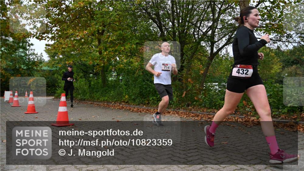 11.10.2026 - Bramfelder Halbmarathon 2026 J. Mangold http://msf.ph/oto/10823359 11.10.2026 10:31:59 Laufen 174, 259, 312, 432, 714, 738 meine-sportfotos.de