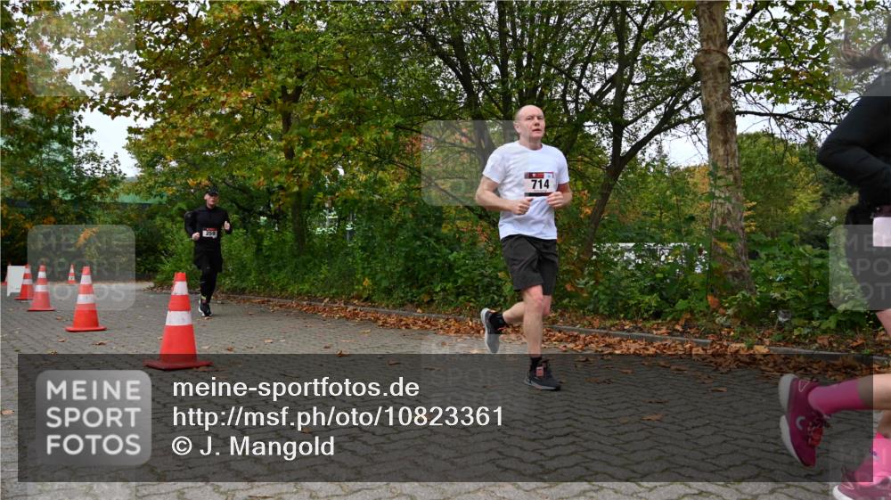 11.10.2026 - Bramfelder Halbmarathon 2026 J. Mangold http://msf.ph/oto/10823361 11.10.2026 10:31:59 Laufen 174, 259, 312, 432, 714, 738 meine-sportfotos.de