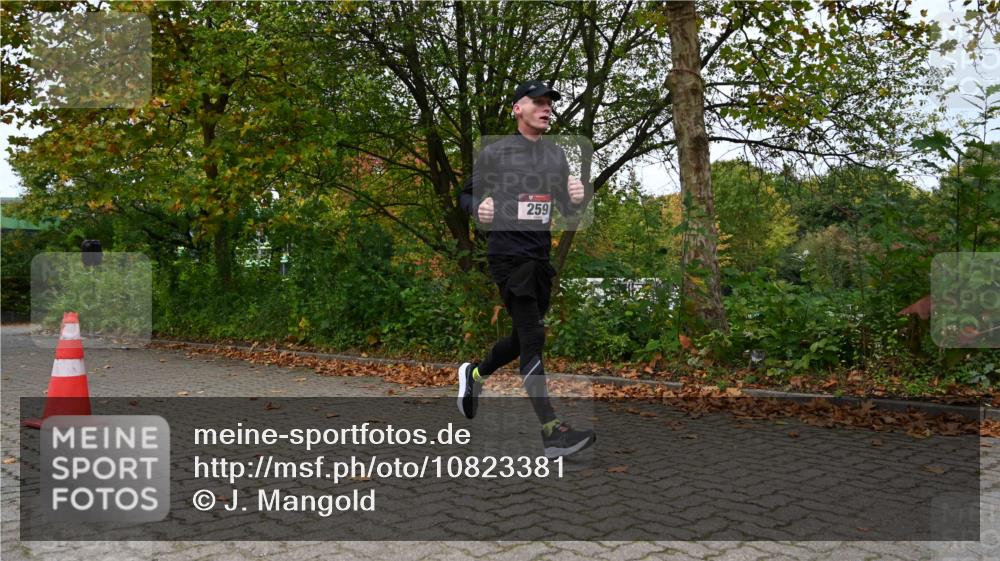 11.10.2026 - Bramfelder Halbmarathon 2026 J. Mangold http://msf.ph/oto/10823381 11.10.2026 10:32:01 Laufen 259, 432, 714, 738 meine-sportfotos.de