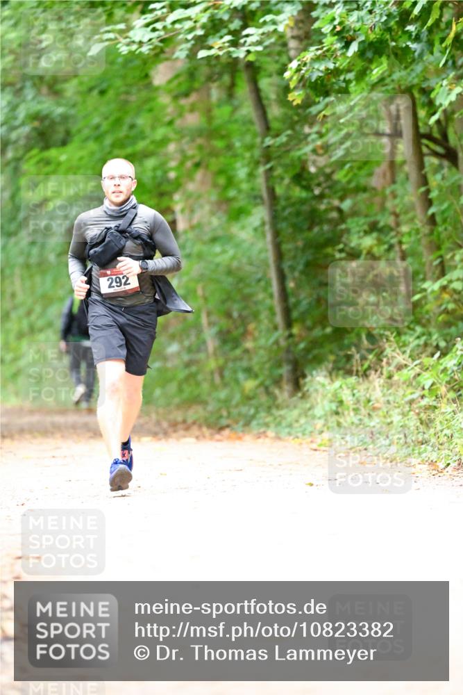 11.10.2026 - Bramfelder Halbmarathon 2026 Dr. Thomas Lammeyer http://msf.ph/oto/10823382 11.10.2026 10:38:14 Laufen 292 meine-sportfotos.de